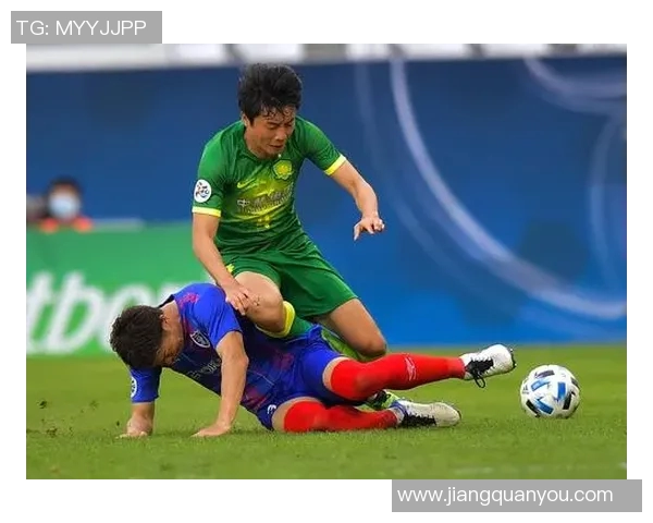 杭州足球队转型之路揭秘:从低谷到崛起的奋斗历程与未来展望 杭州足球队转型之路揭秘:从低谷到崛起的奋斗历程与未来展望